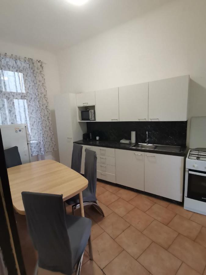 Central City Apartment Вена Экстерьер фото